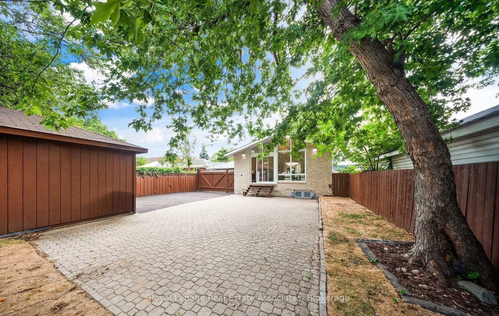 665 Kipling Avenue - Photo 24