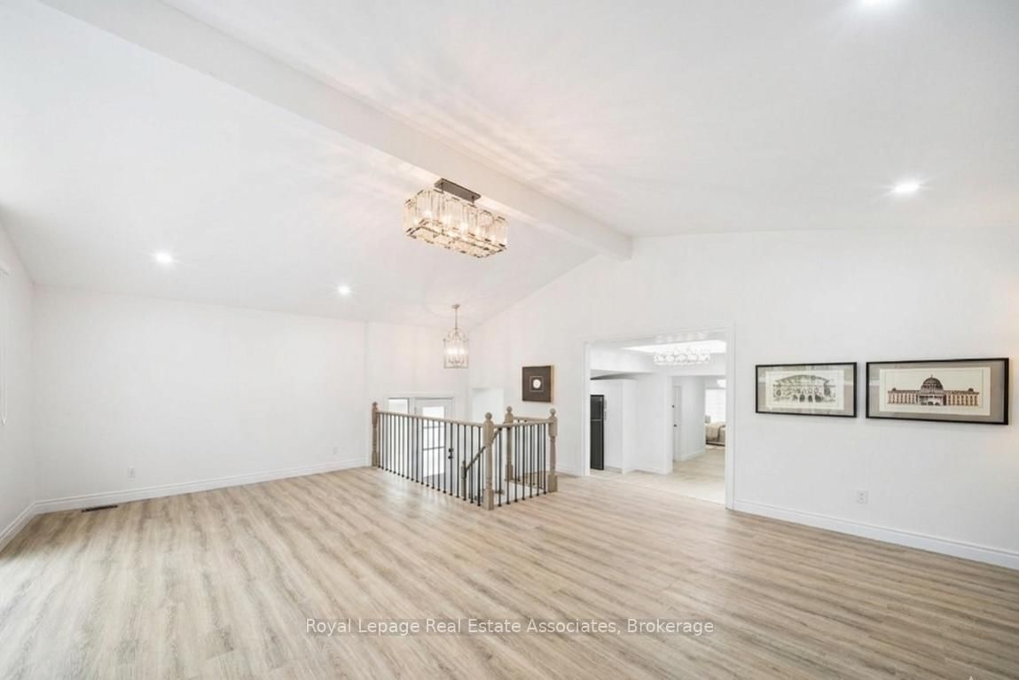 665 Kipling Avenue - Photo 4