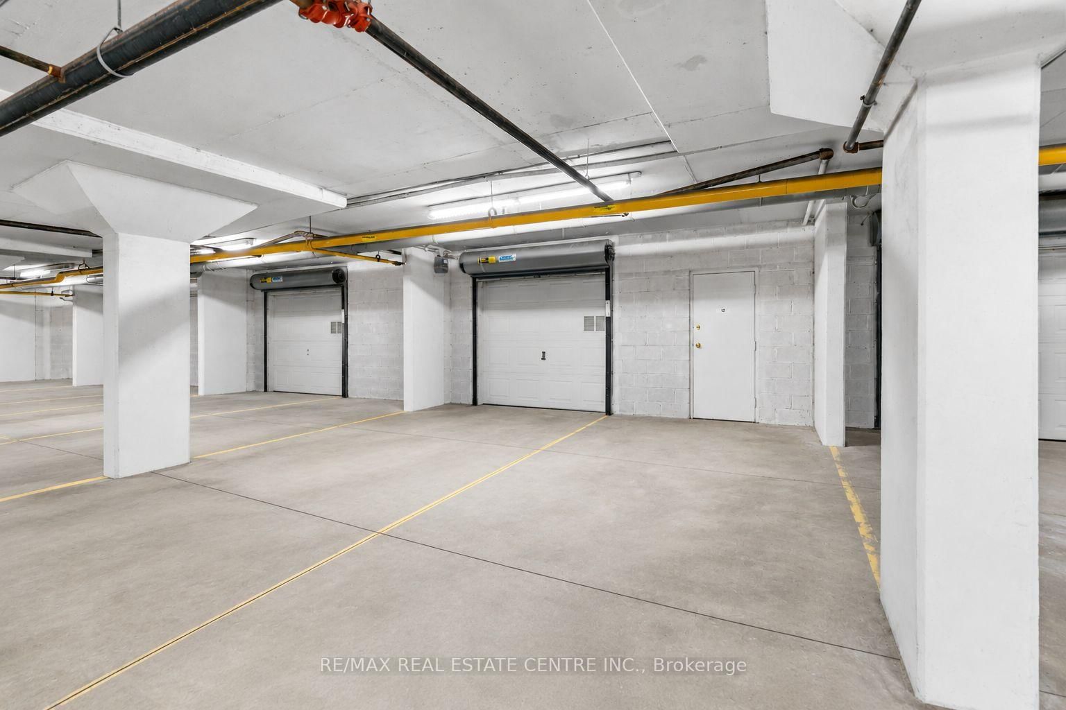 12 St. Lawrence Drive - Photo 32