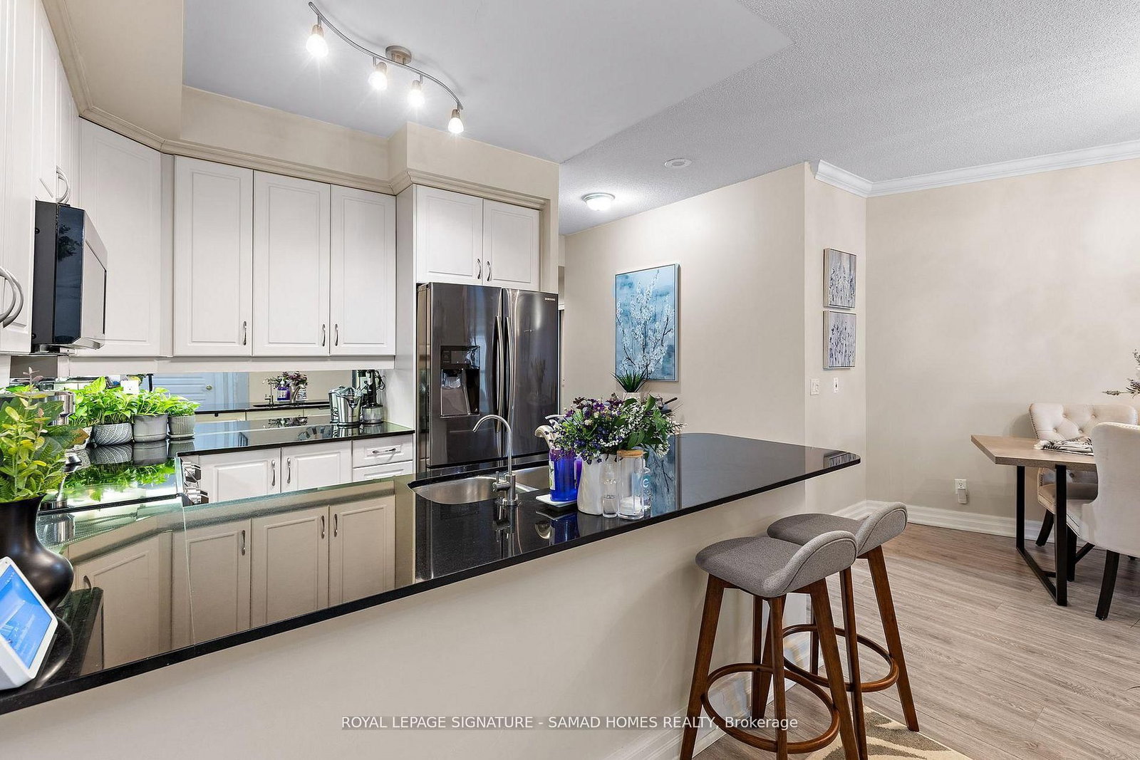 2087 Lake Shore Boulevard W, Unit 1004 - Photo 5