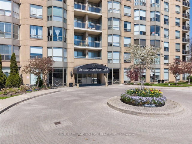 719 - 2511 Lakeshore Road W