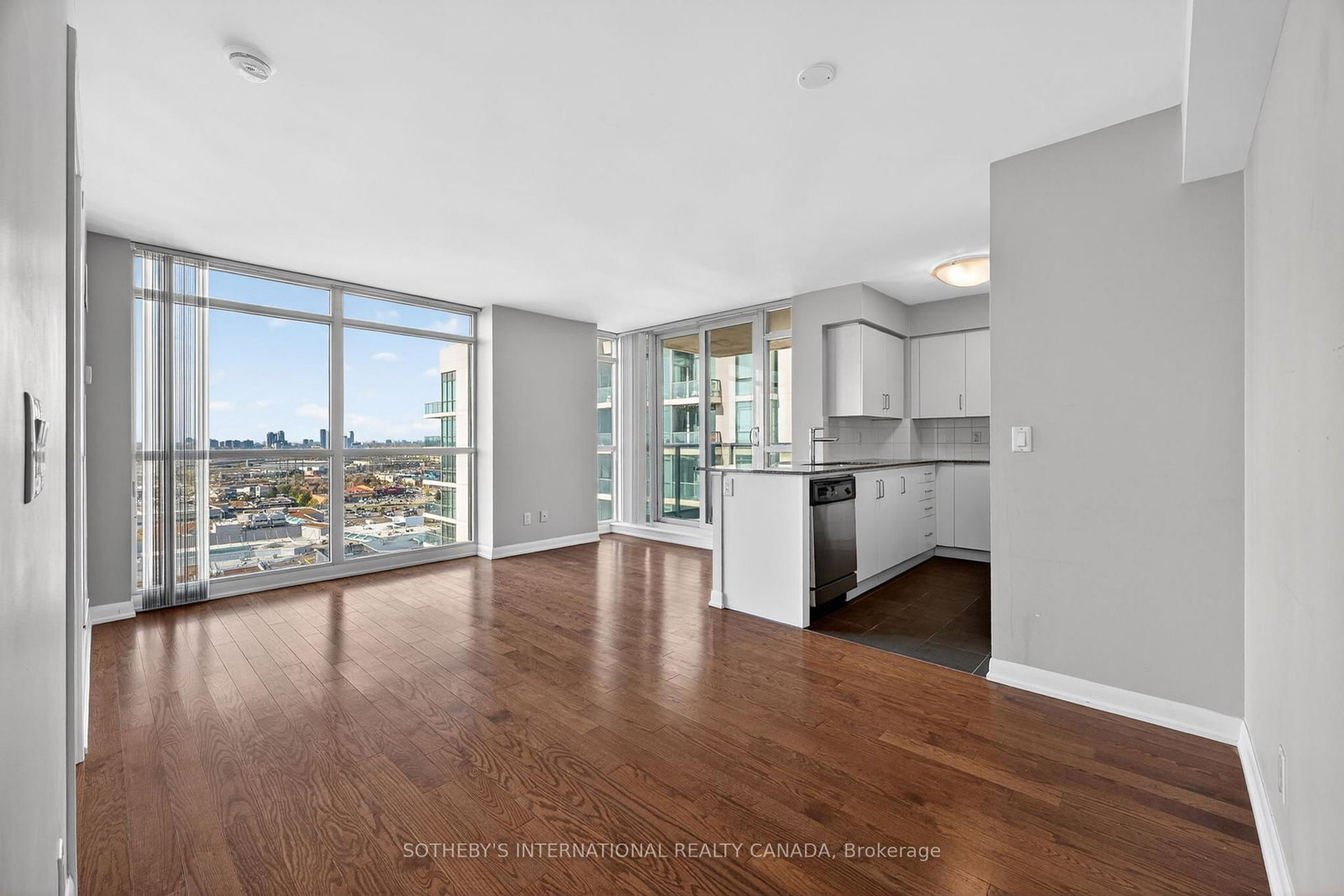 215 Sherway Gardens Road, Unit 2310 - Photo 14