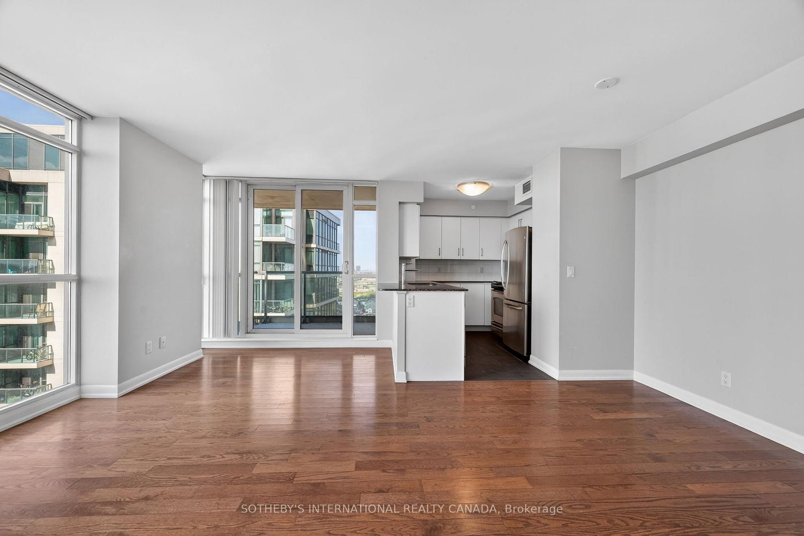 215 Sherway Gardens Road, Unit 2310 - Photo 15