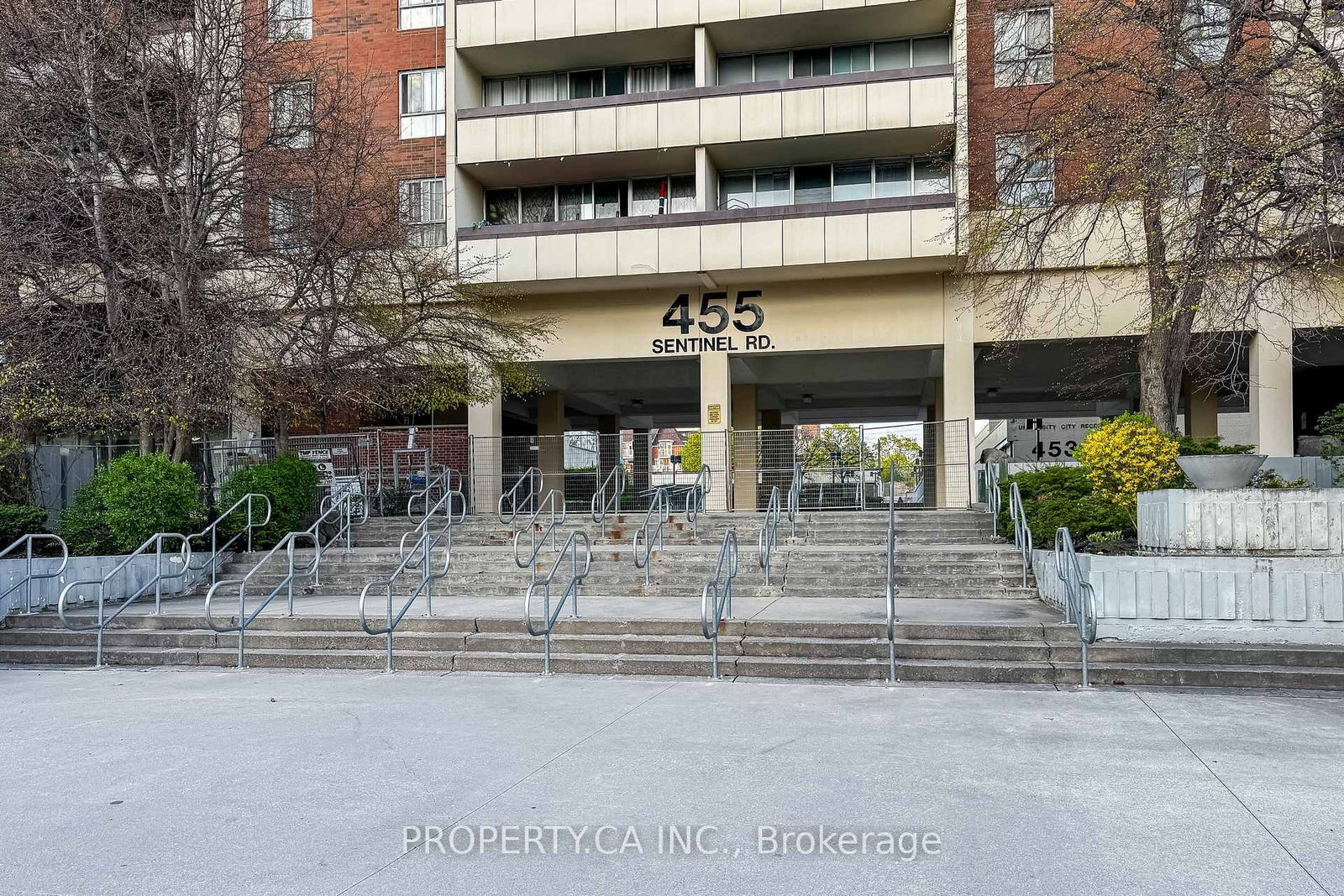 455 Sentinel Road, Unit 307 - Photo 27