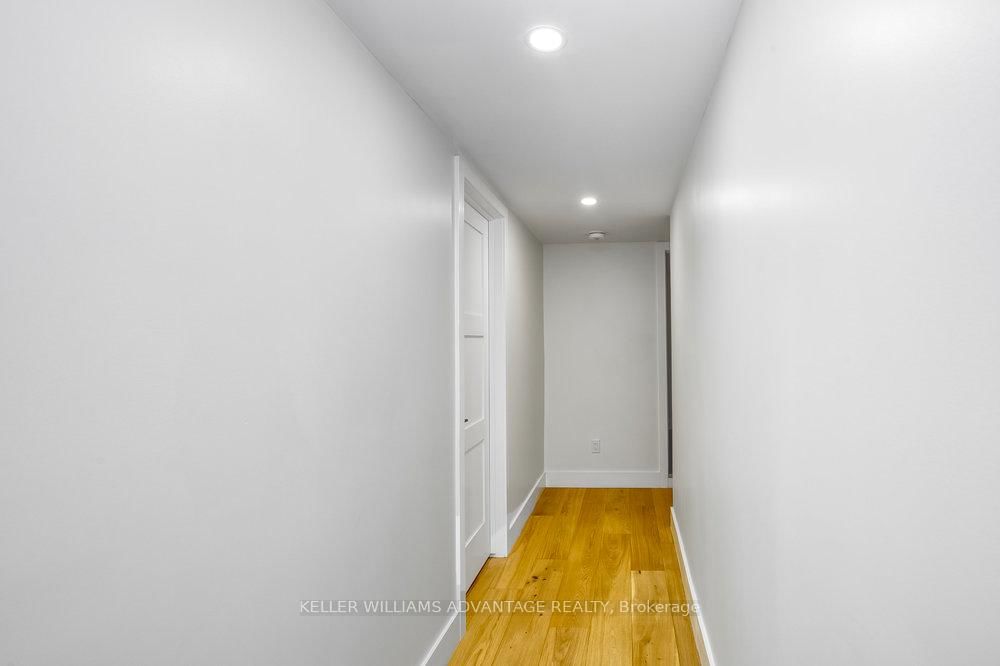 325 Perth Avenue, Unit Lower - Photo 8