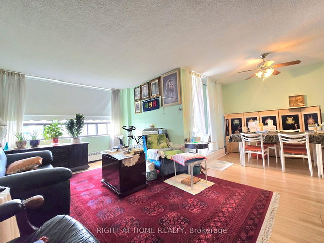 1106 - 2542 Argyle Road