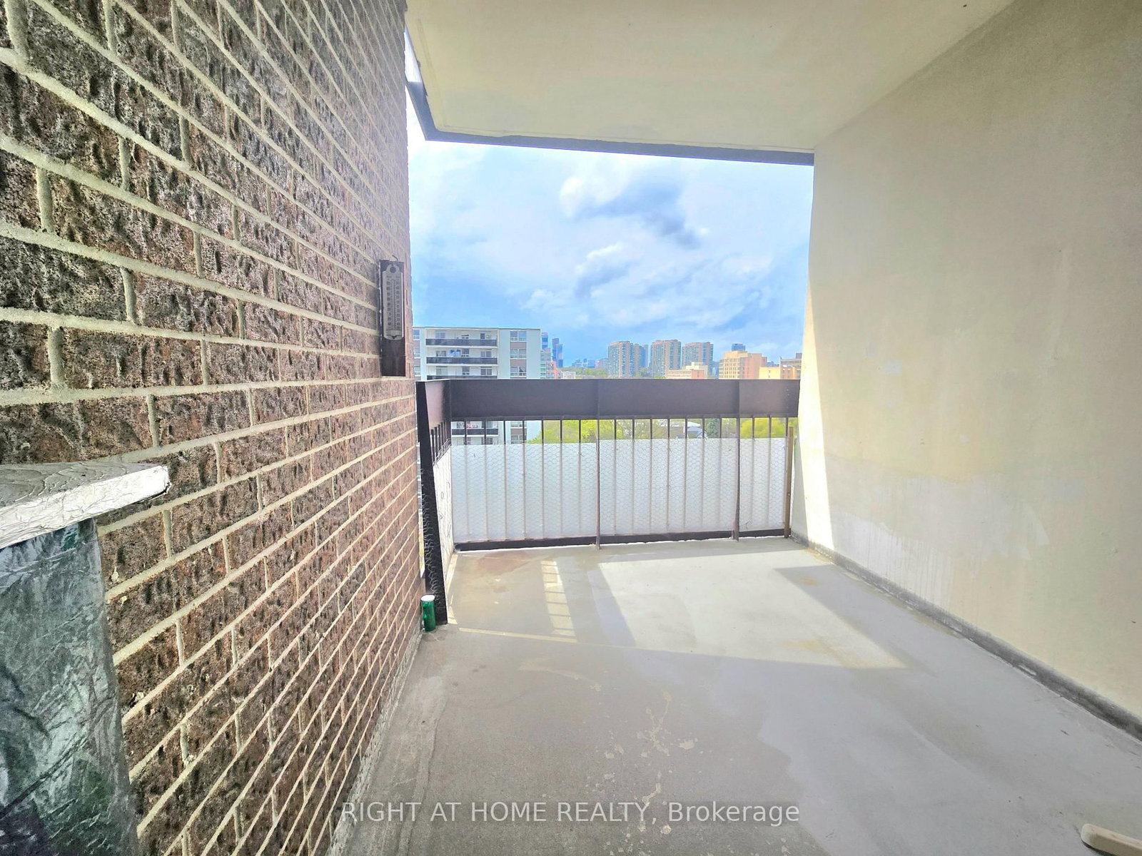2542 Argyle Road, Unit 1106 - Photo 14