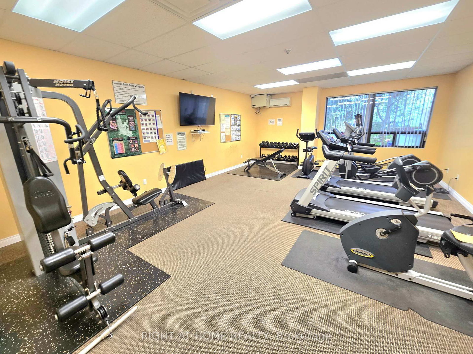 2542 Argyle Road, Unit 1106 - Photo 21