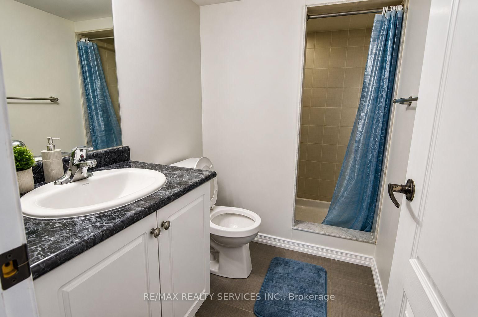 124 Golden Springs Drive - Photo 19