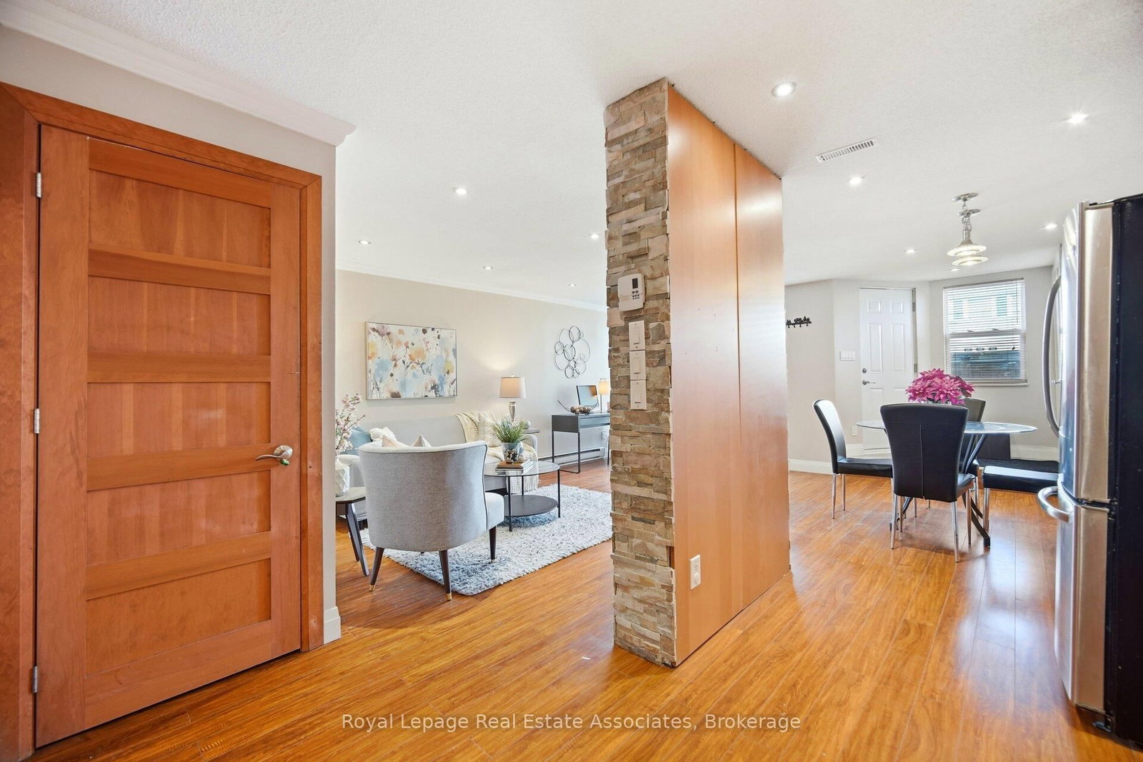 1055 E Dundas Street • #222 • Mississauga, ON photo 14