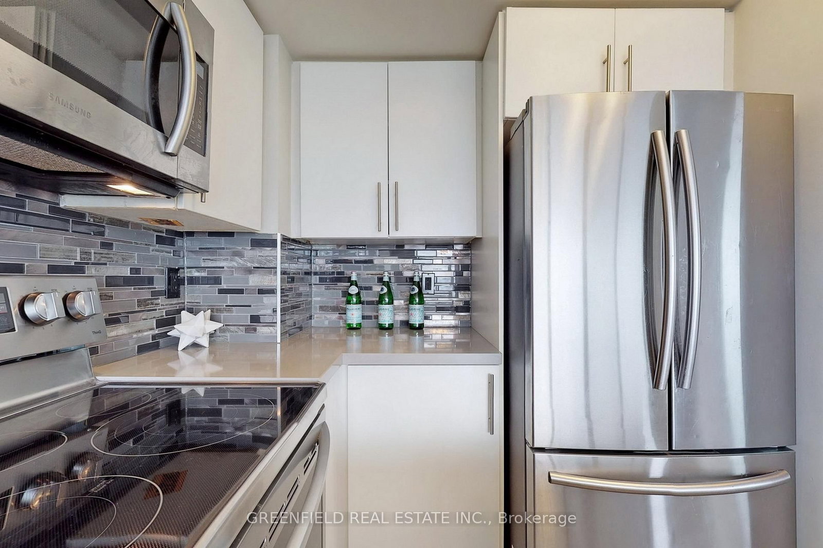 1070 Sheppard Avenue W, Unit 1214 - Photo 15