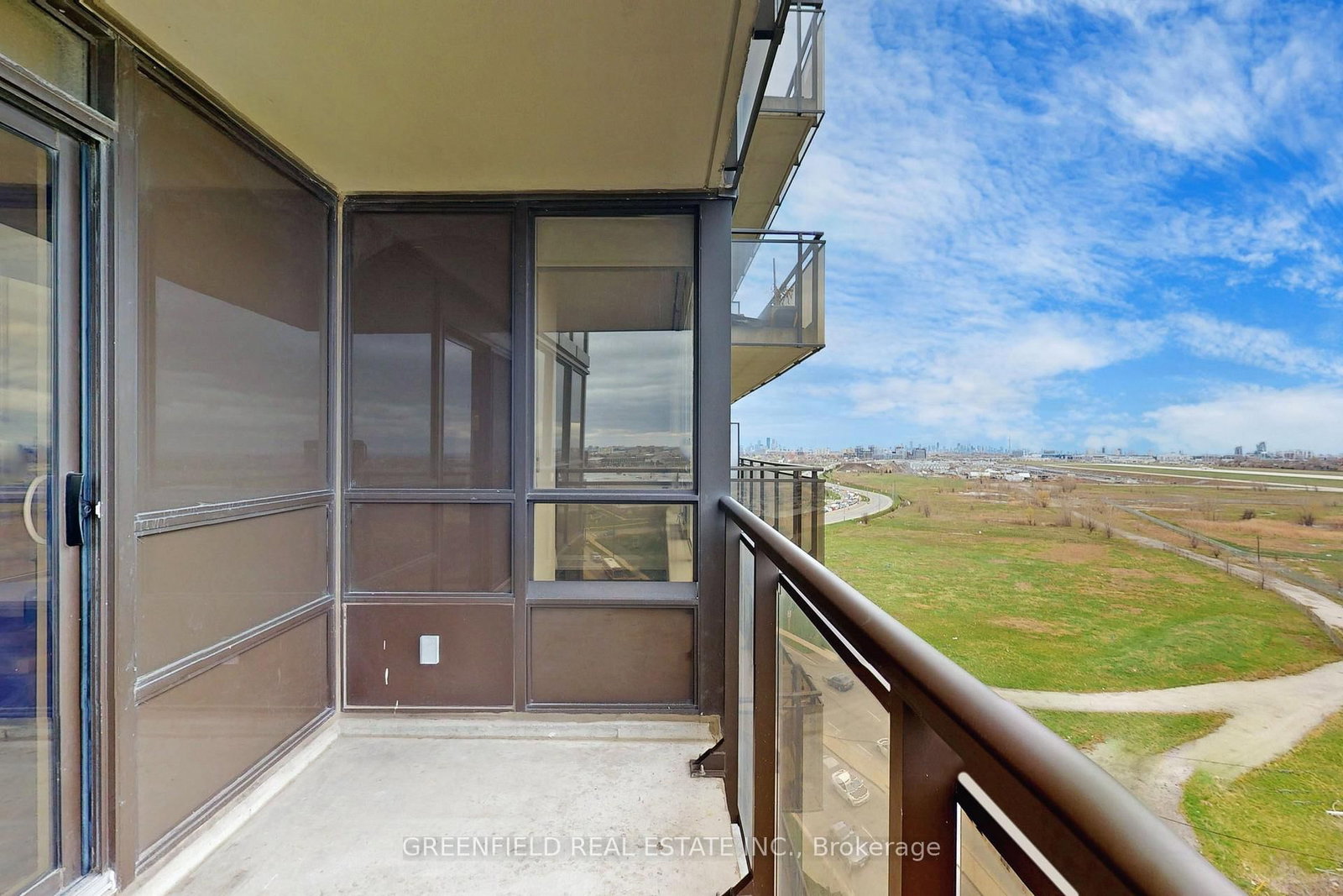 1070 Sheppard Avenue W, Unit 1214 - Photo 39