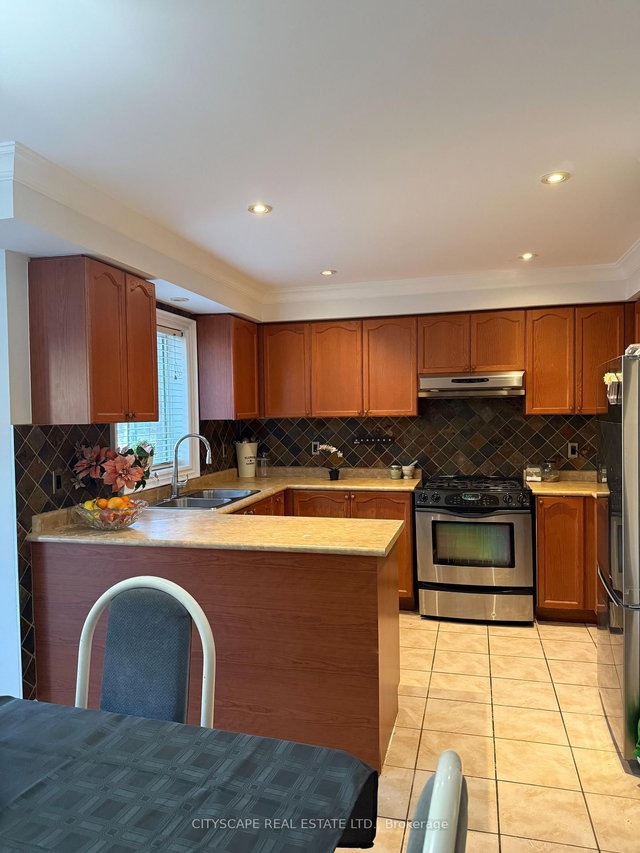 1318 Cartmer Way