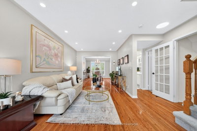 50 Lancewood Crescent — photo 4