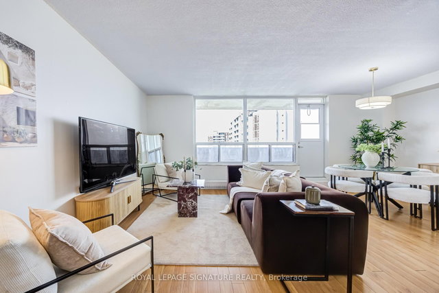 2309 - 3390 Weston Road