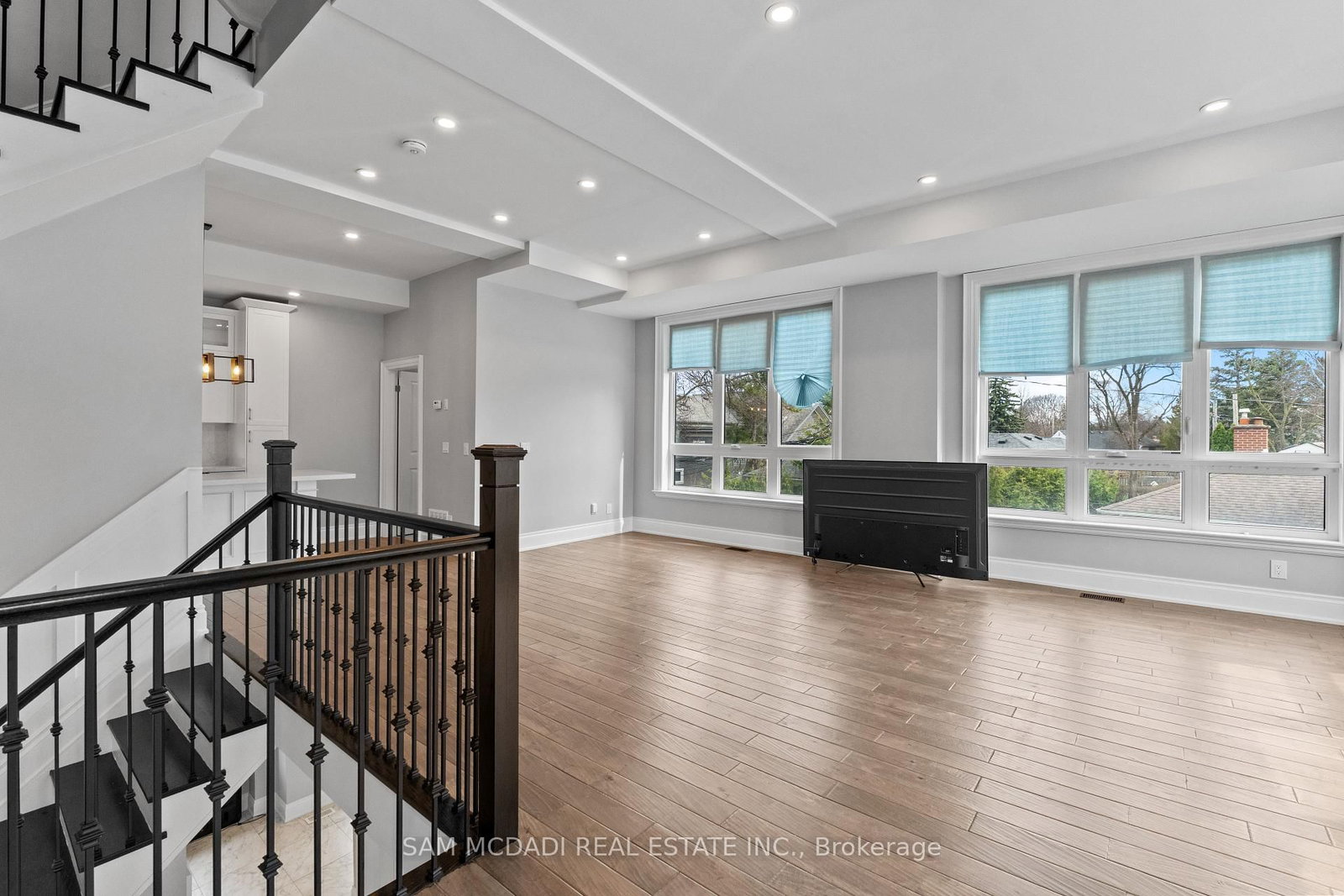 15 Old Oak Drive - Photo 6