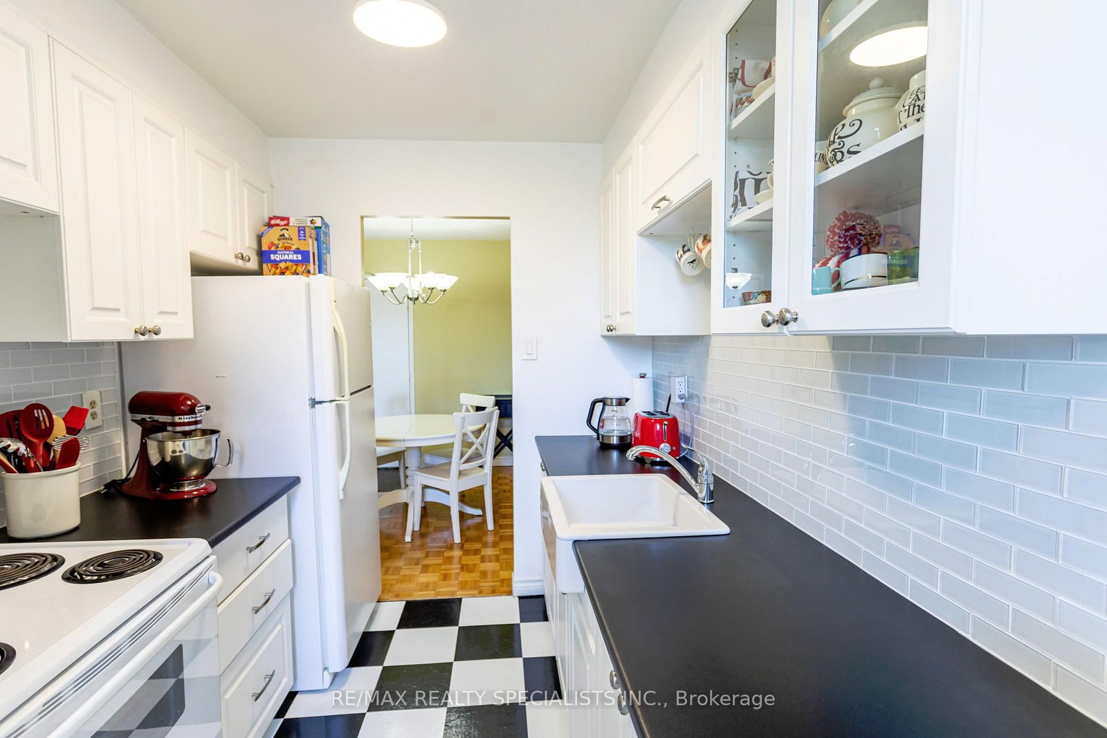 966 Inverhouse Drive, Unit 402 - Photo 14
