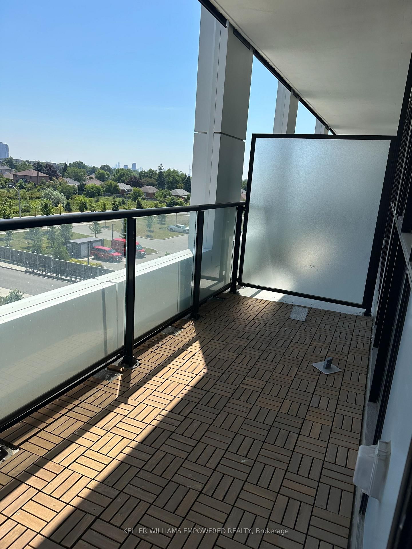 50 George Butchart Drive, Unit 414 - Photo 21