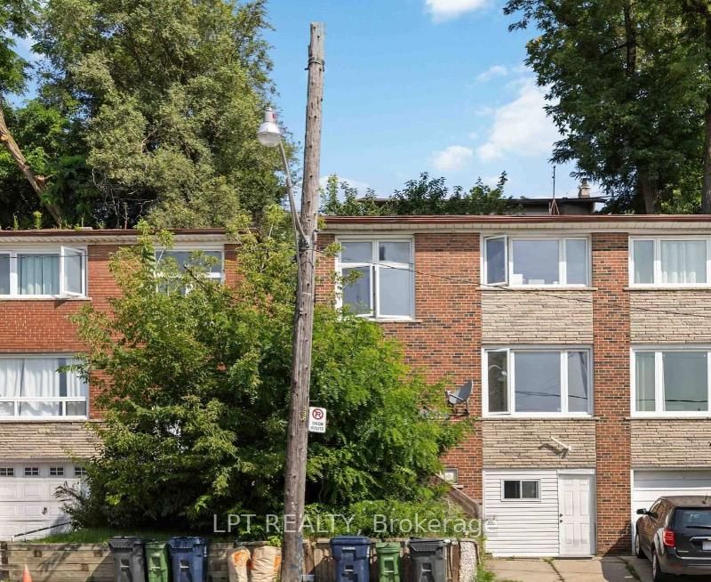 1344 Davenport Road