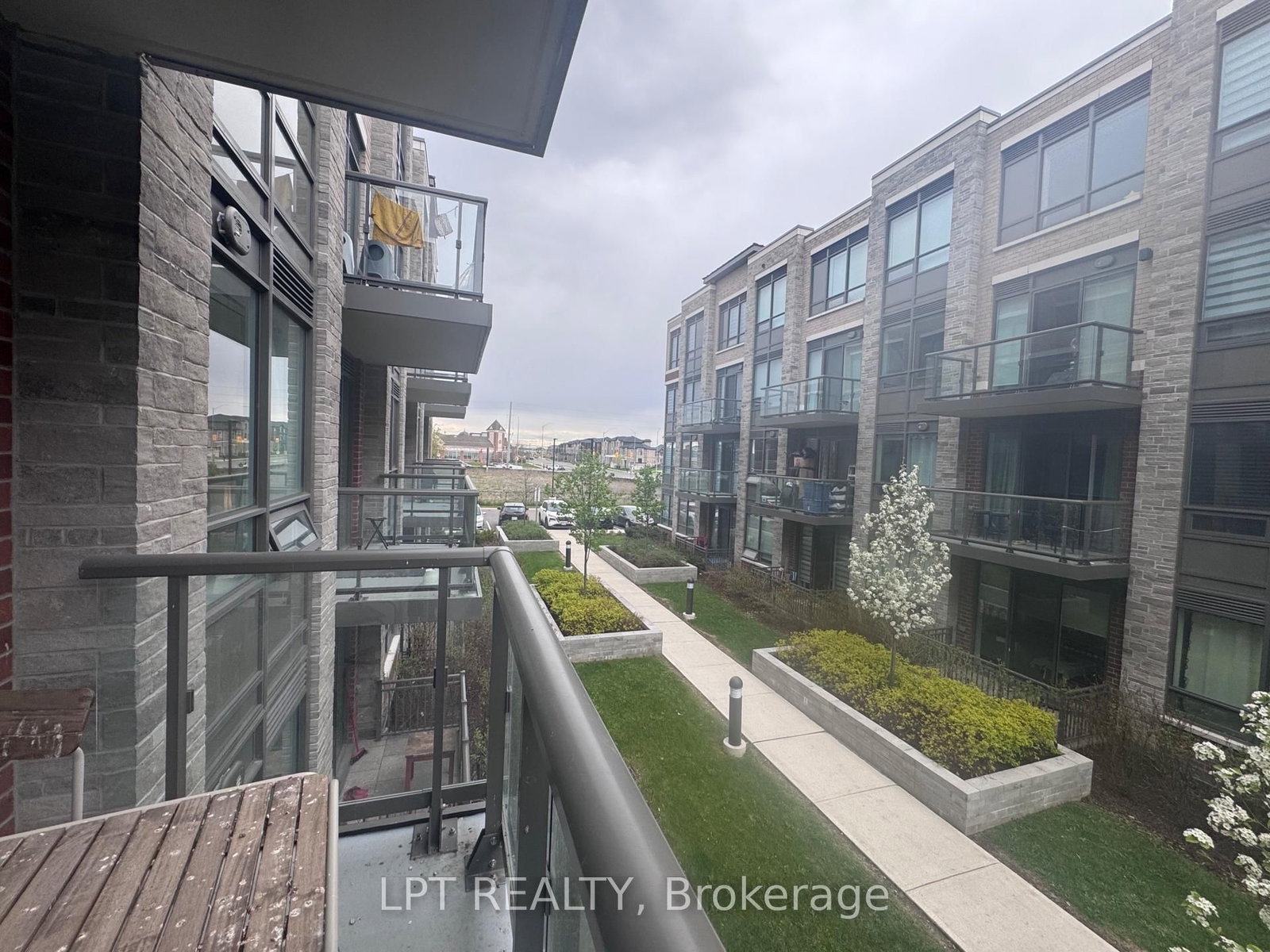 85 Attmar Drive, Unit 238 - Photo 20