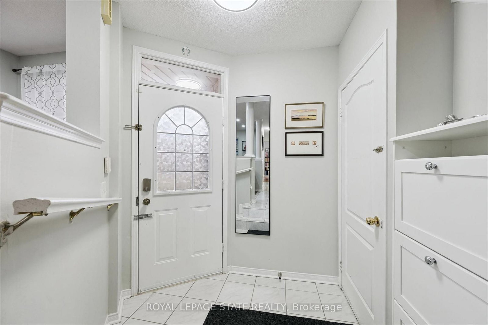 833 Scollard Court, Unit 107 - Photo 2