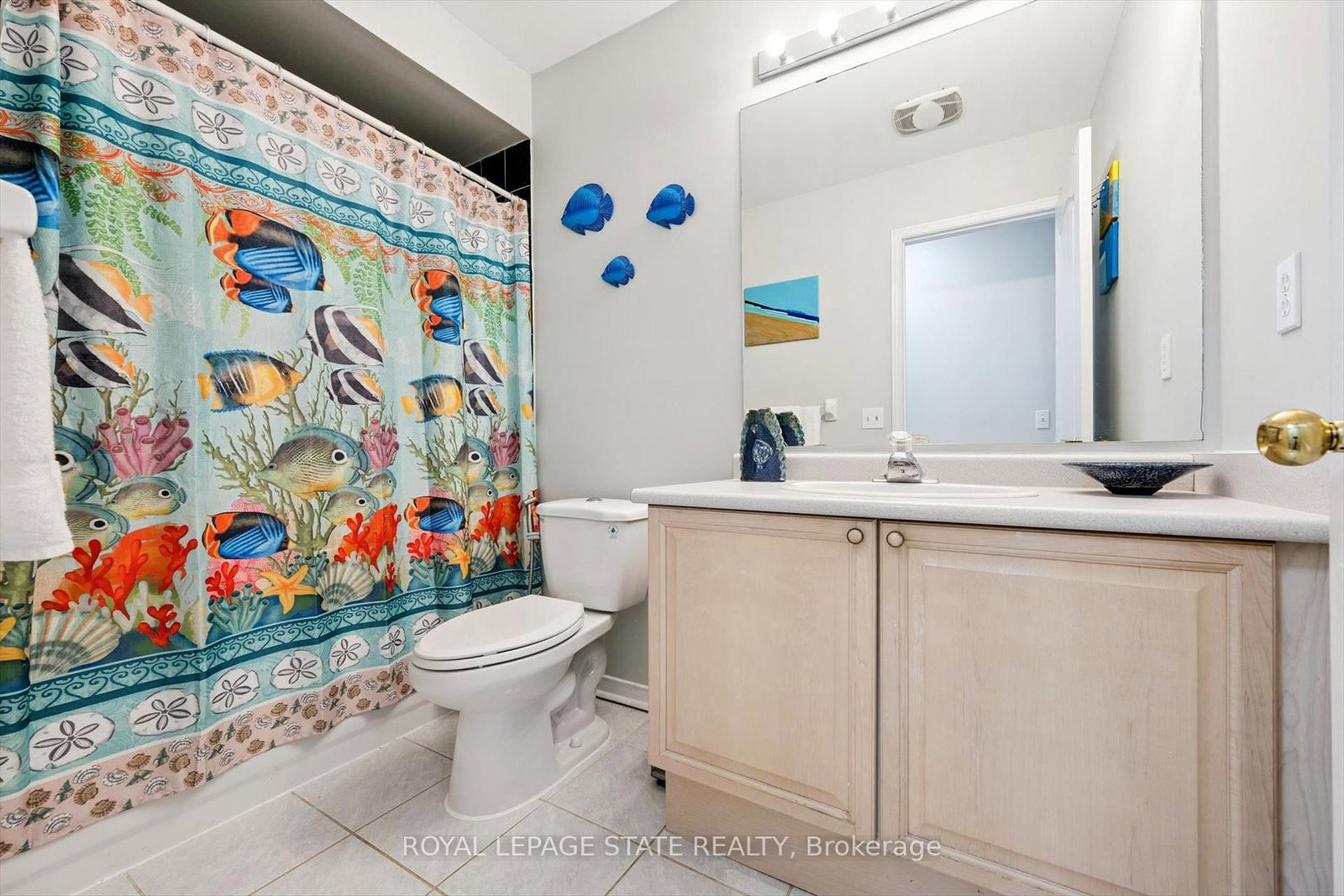 833 Scollard Court, Unit 107 - Photo 26