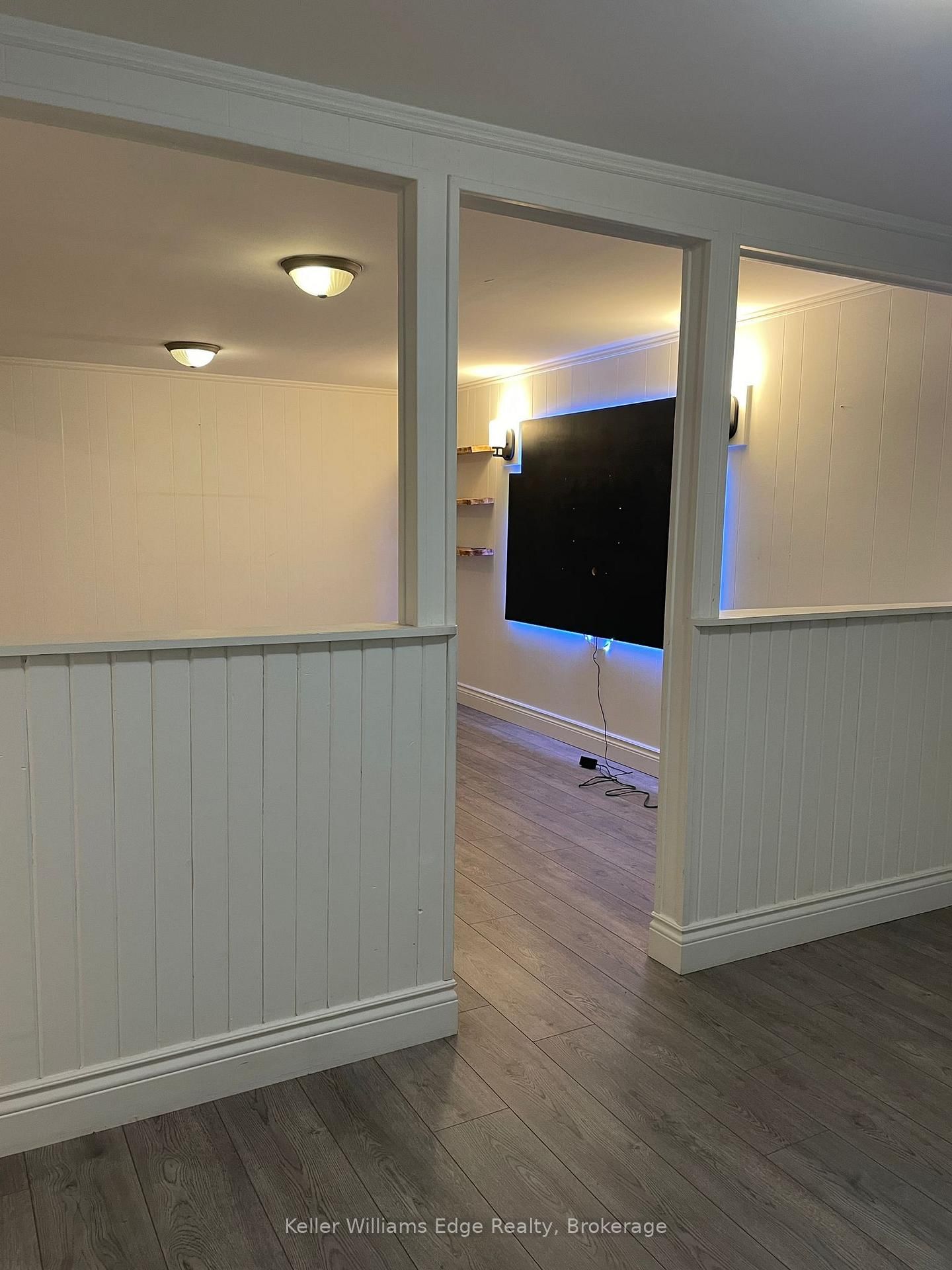 1023 Robarts Road - Photo 13