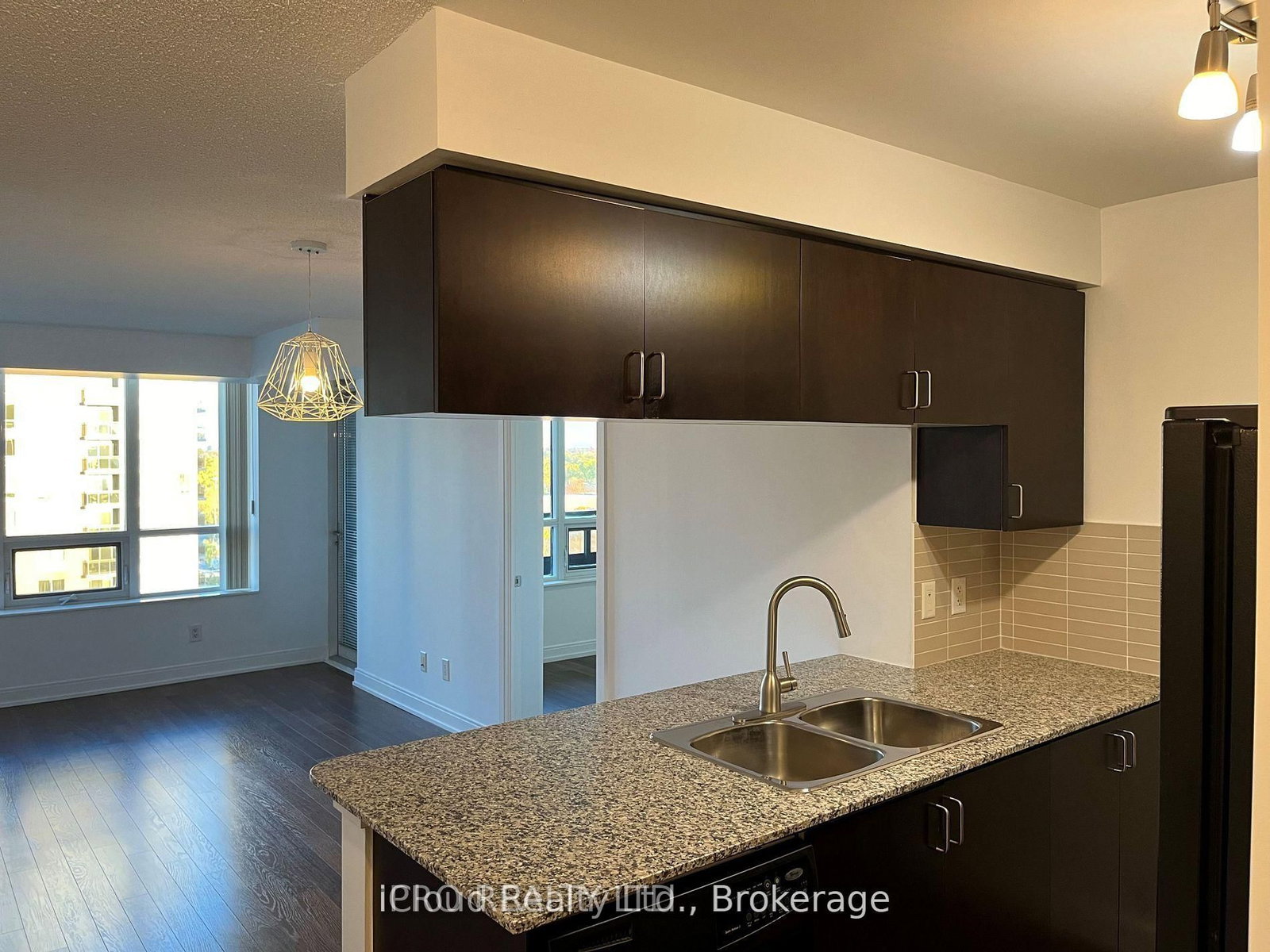 25 Viking Lane, Unit 1047 - Photo 4