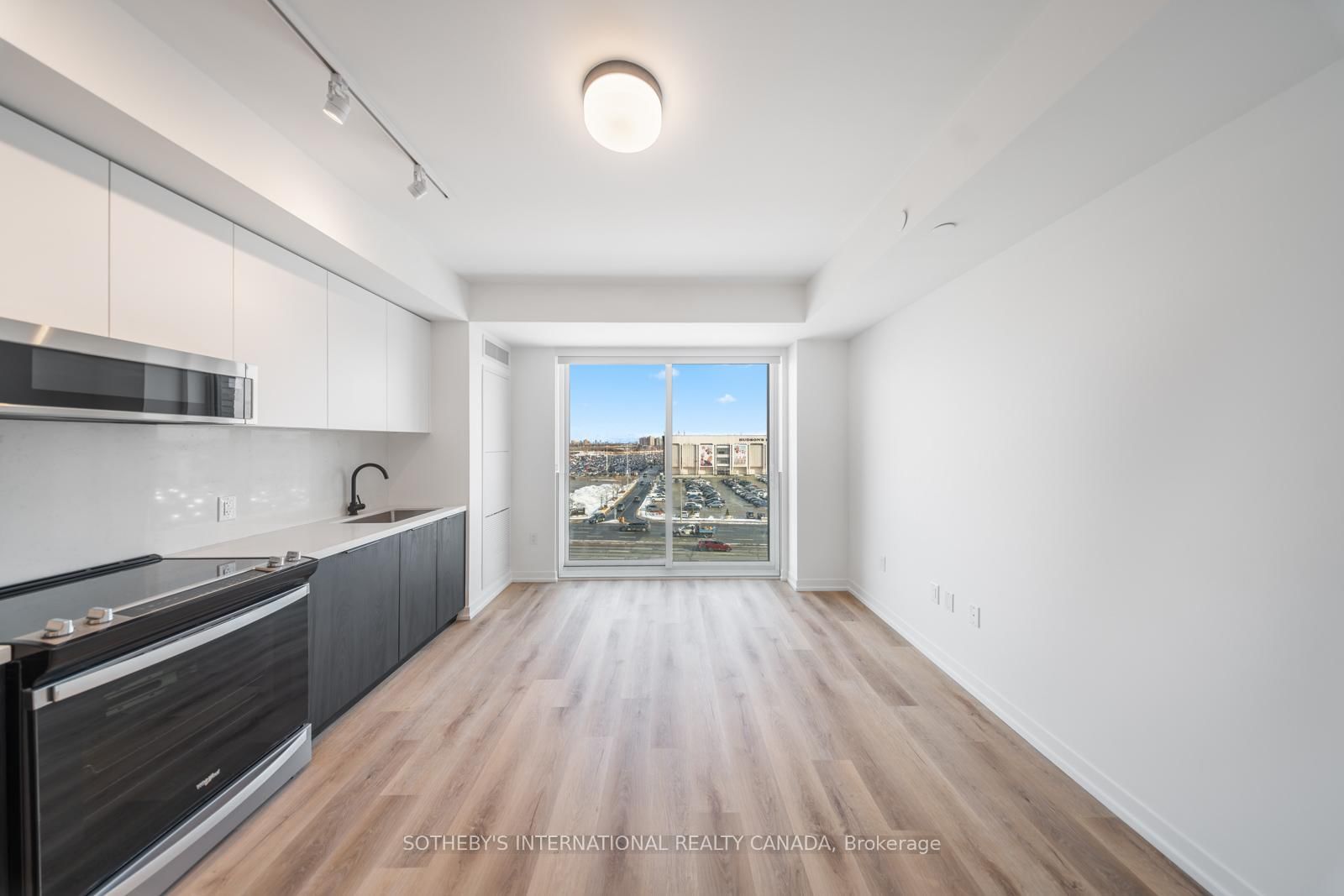 5 York Garden Way, Unit 703