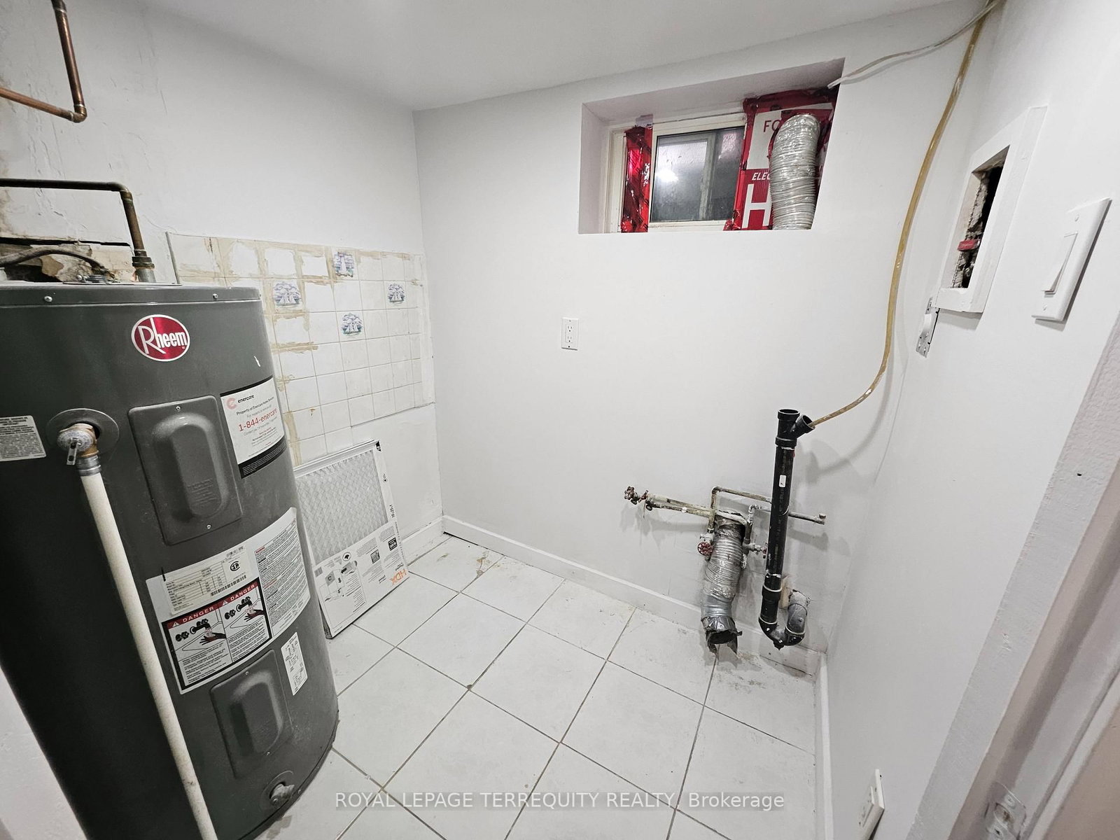 14 Hollis Street - Photo 18