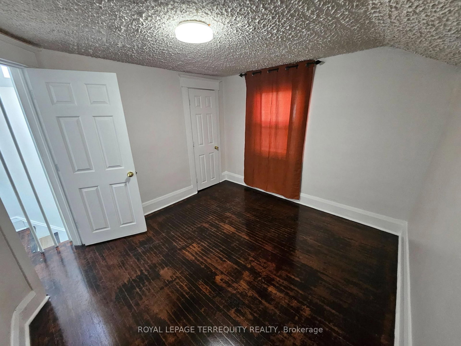 14 Hollis Street - Photo 31