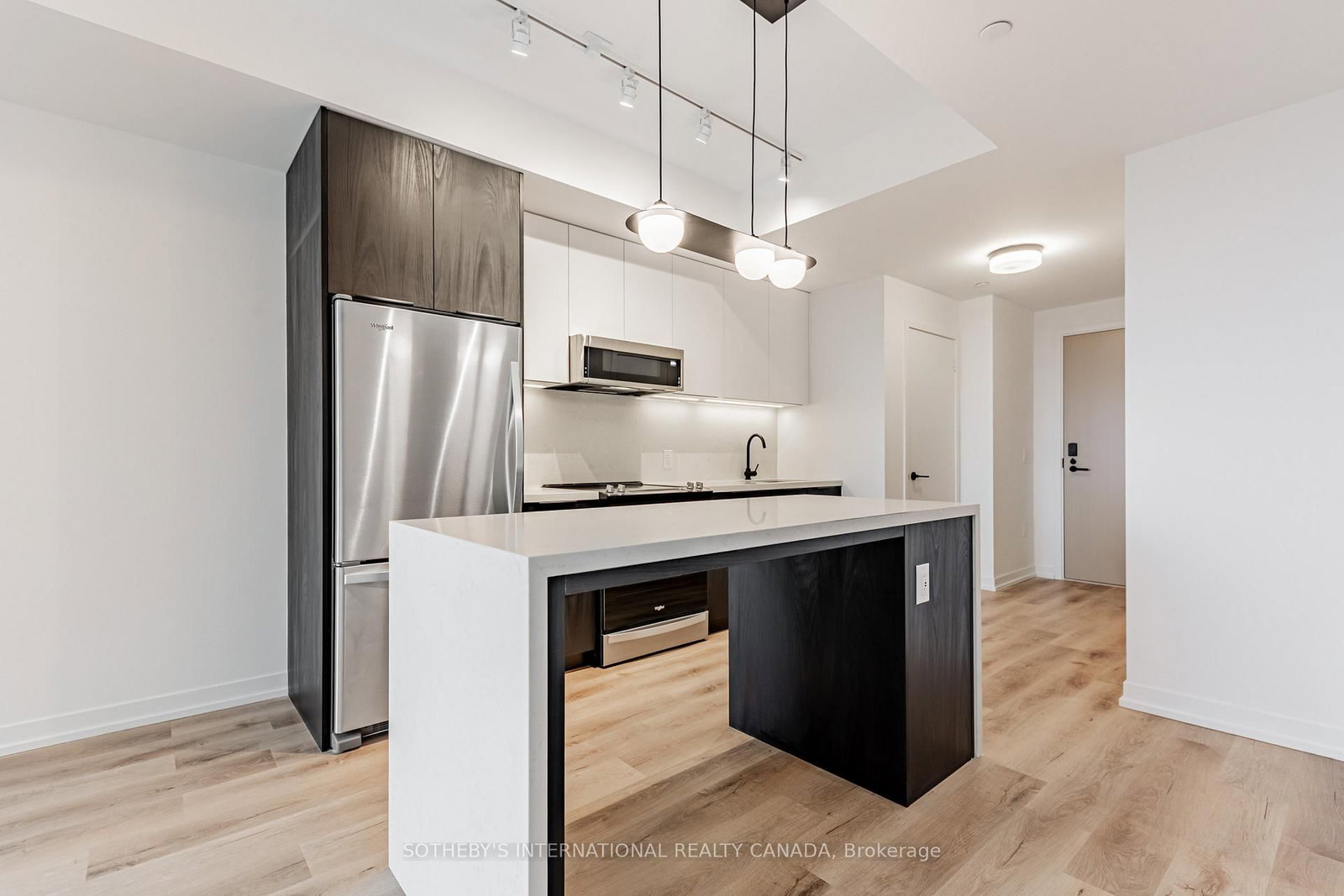 5 York Garden Way, Unit 505 - Photo 5