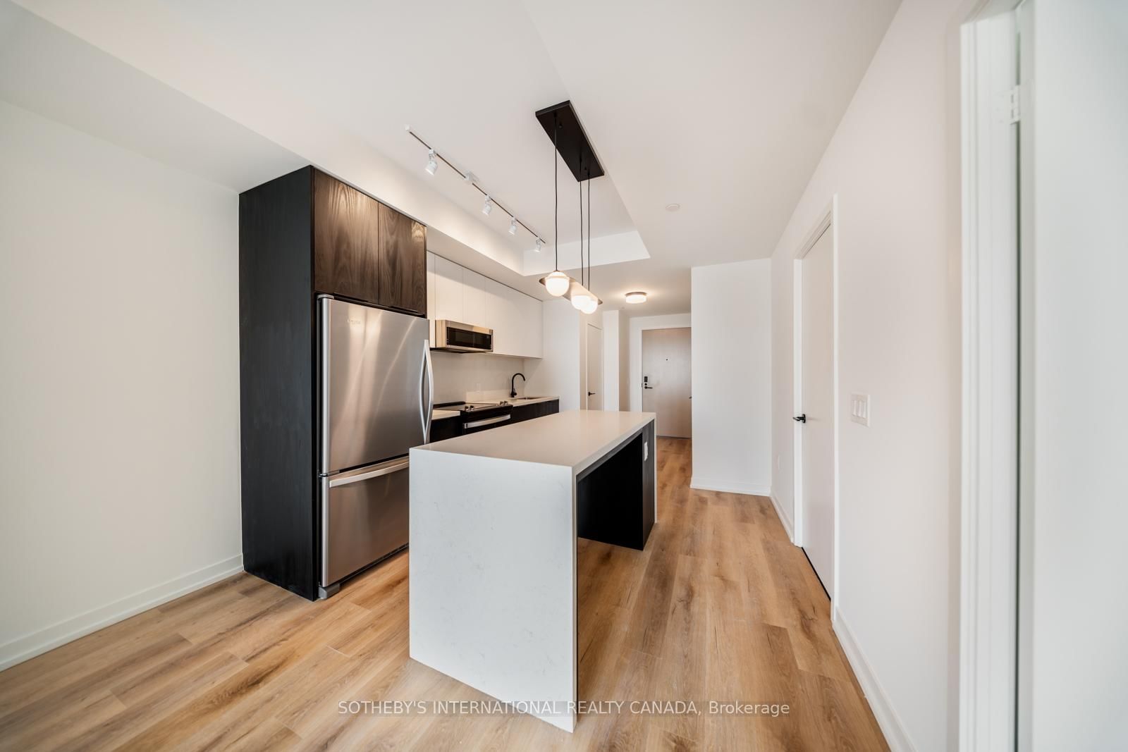 5 York Garden Way, Unit 1701 - Photo 10