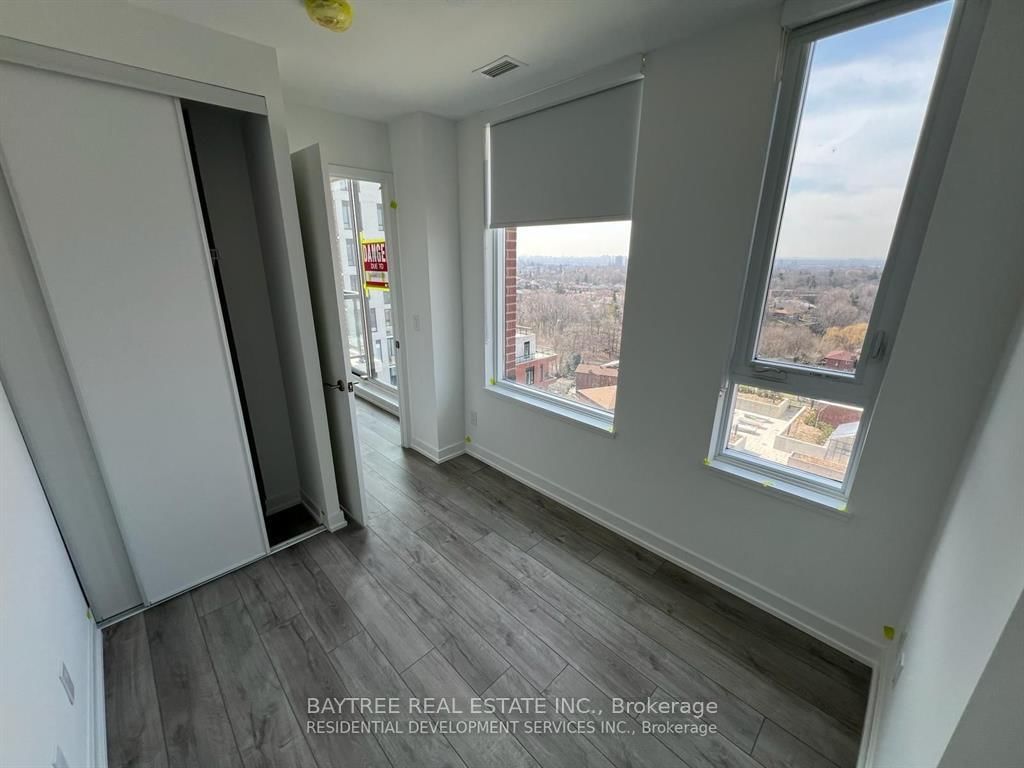 3100 Keele Street, Unit 1102 - Photo 4