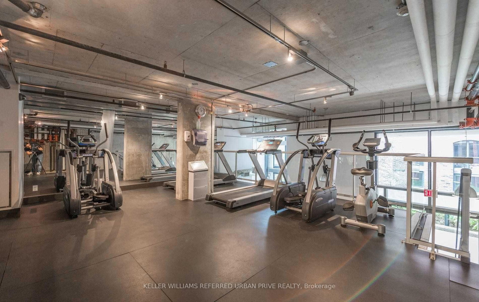 369 Sorauren Avenue, Unit 602 - Photo 38