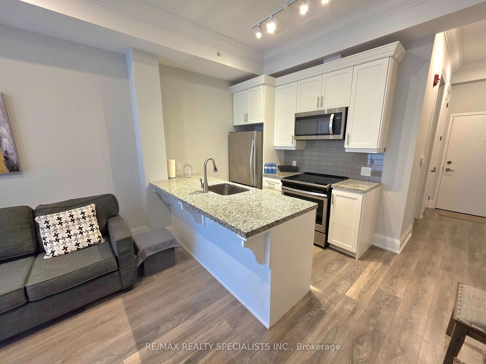 4040 Upper Middle Road, Unit 401 - Photo 18