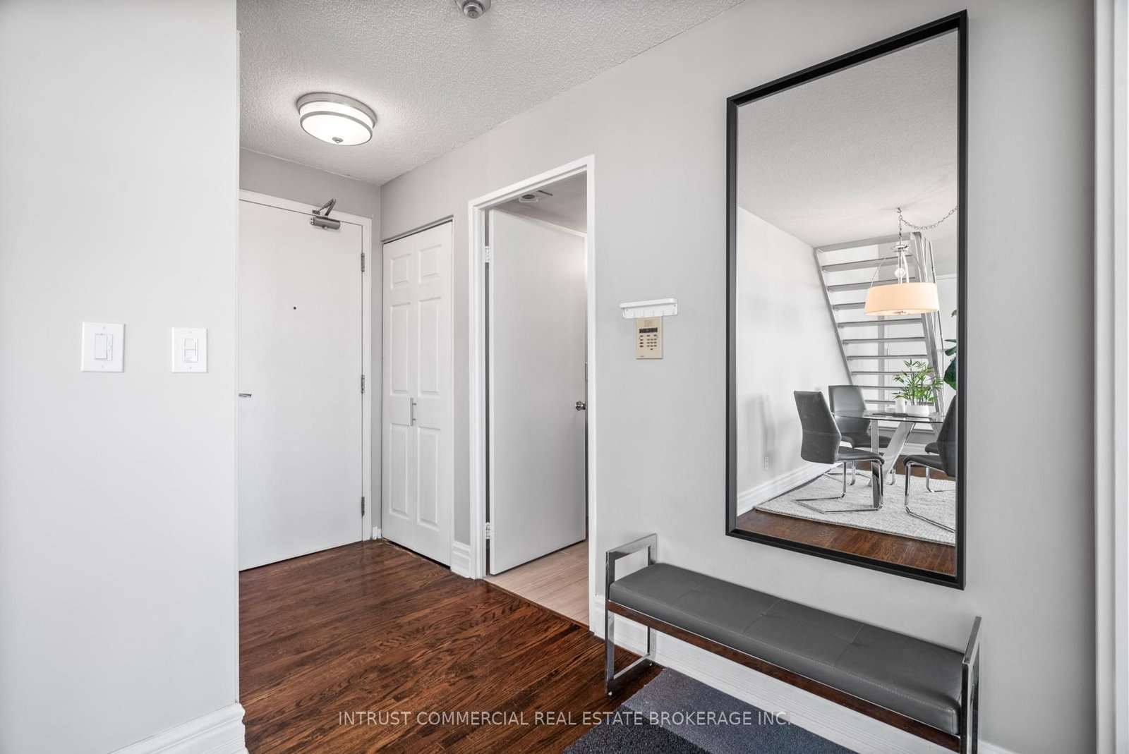 250 Manitoba Street, Unit 627 - Photo 26