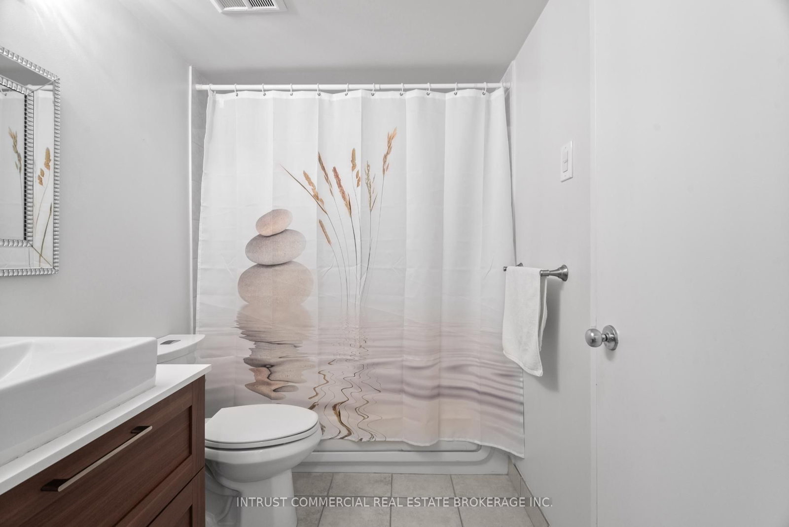 250 Manitoba Street, Unit 627 - Photo 41