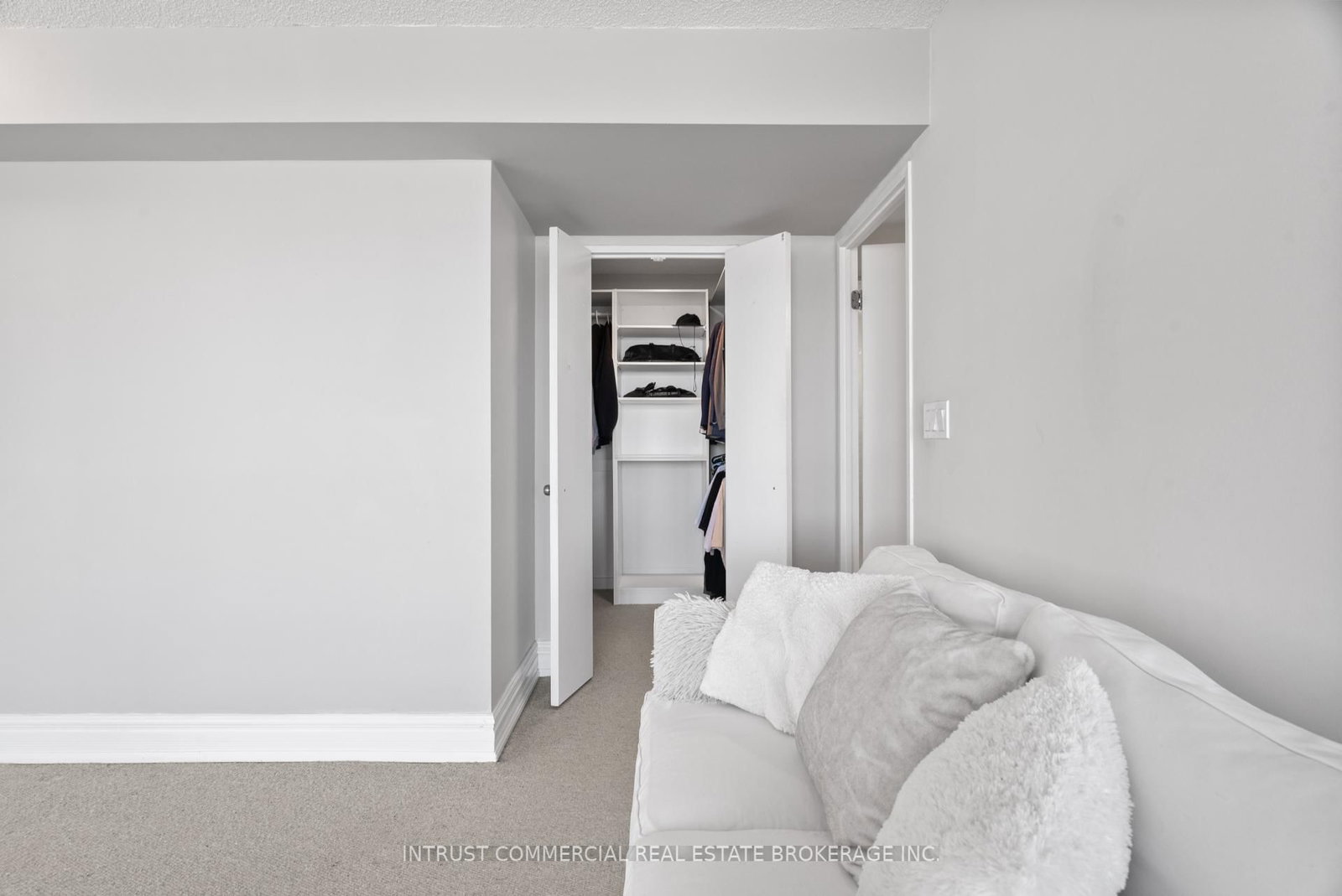 250 Manitoba Street, Unit 627 - Photo 42