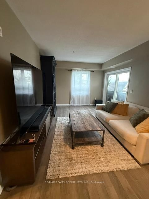 70 BAYCLIFFE Crescent, Unit 203 - Photo 21