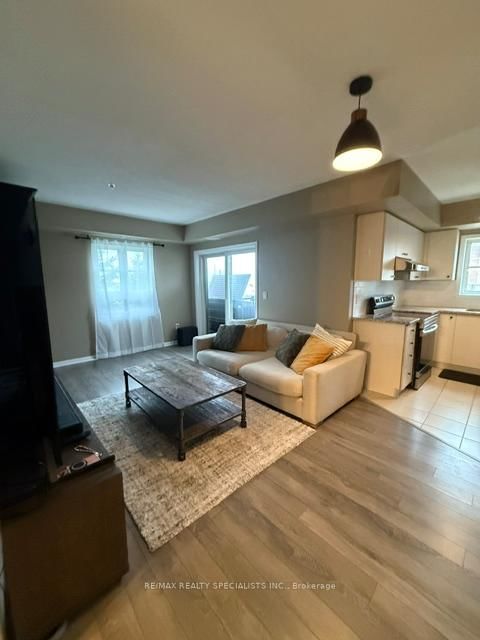 70 BAYCLIFFE Crescent, Unit 203 - Photo 25