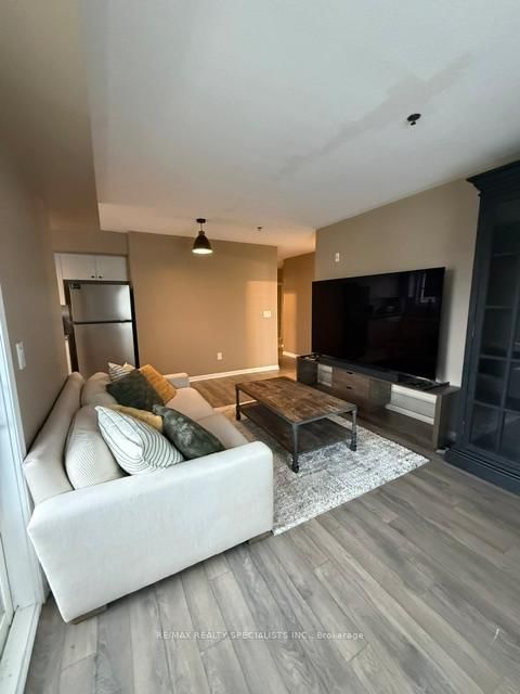 70 BAYCLIFFE Crescent, Unit 203 - Photo 27