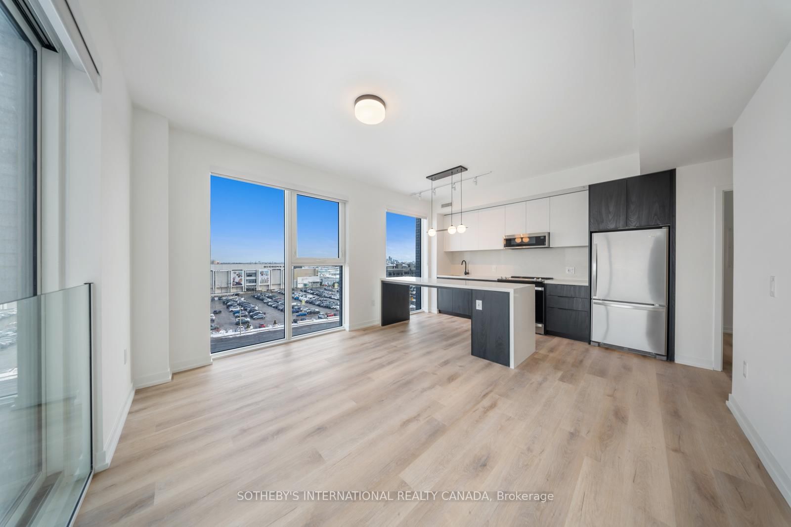5 York Garden Way, Unit 502 - Photo 12