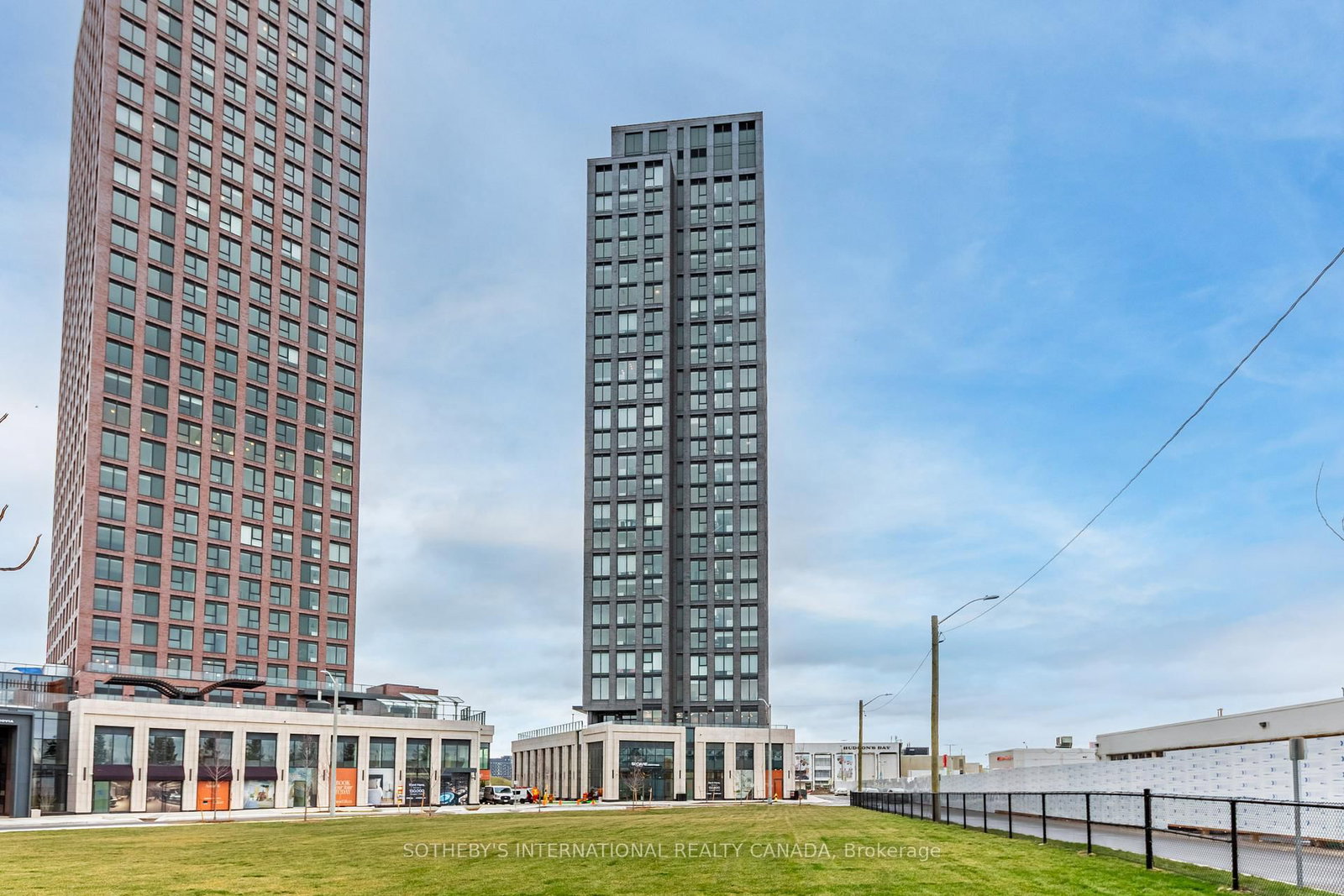5 York Garden Way, Unit 502 - Photo 45
