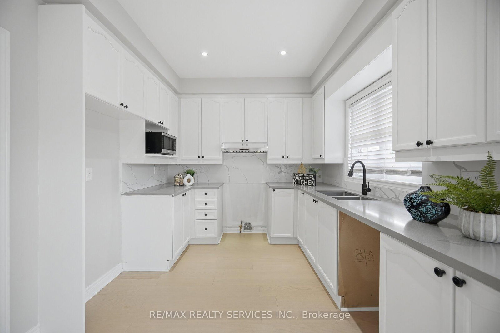 130 Yuile Court - Photo 11
