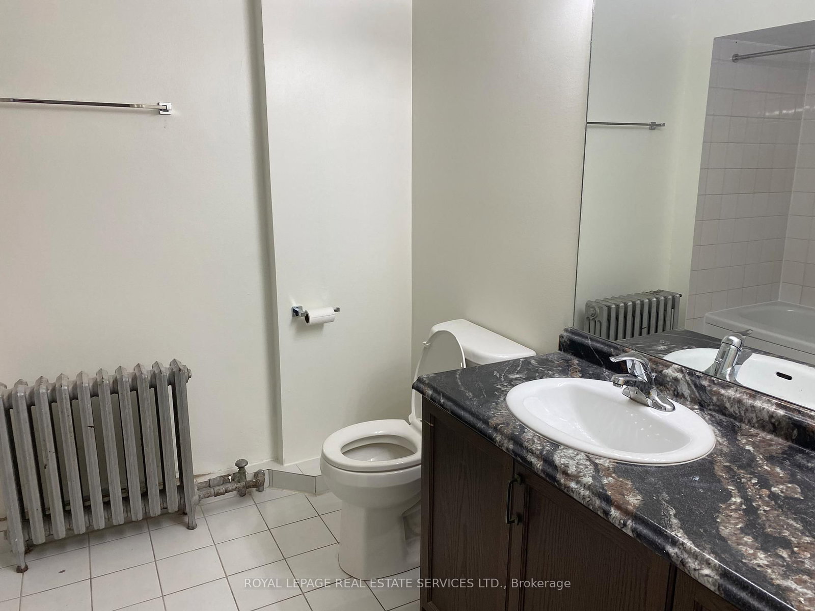 3874A Bloor Street W, Unit 2 - Photo 13