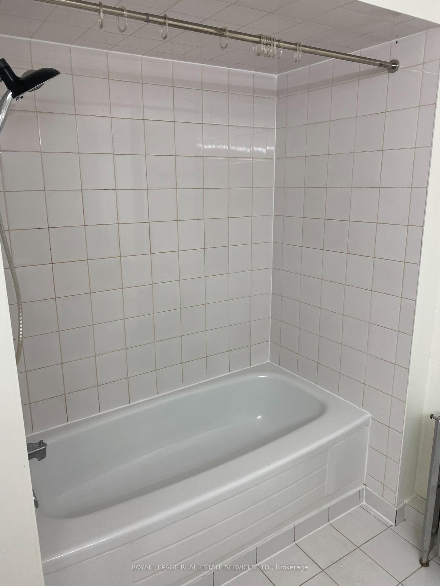 3874A Bloor Street W, Unit 2 - Photo 14