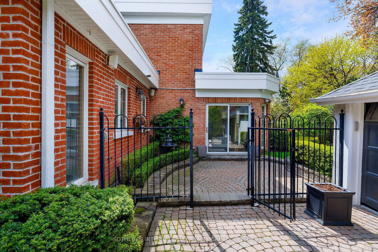 70 King Georges Road - Photo 47