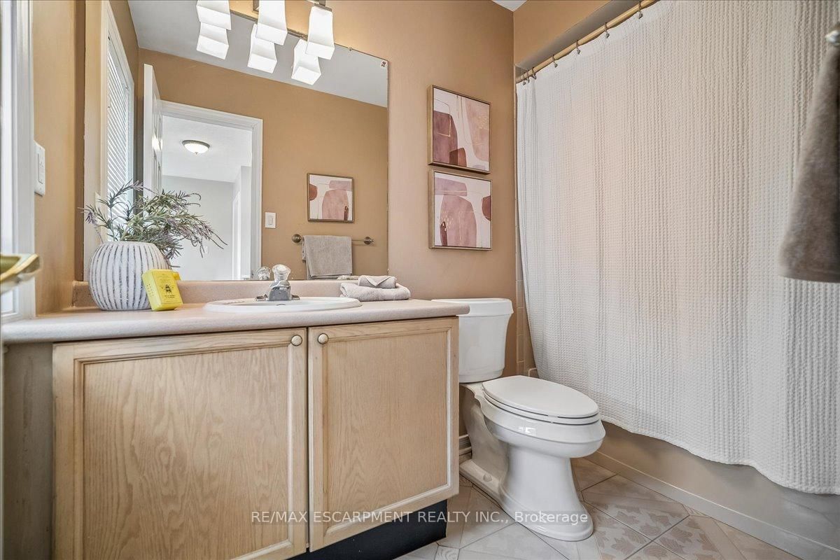 1257 McCraney Street E - Photo 29