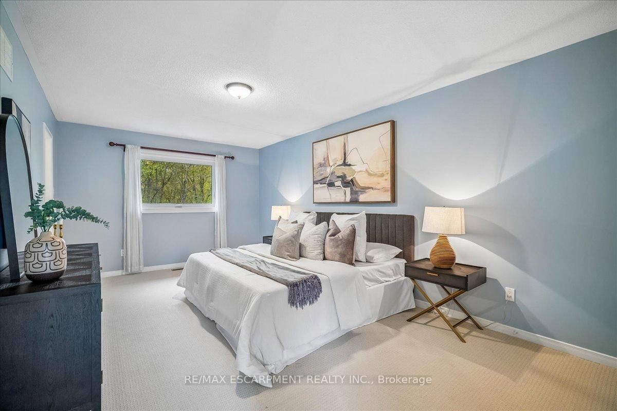 1257 McCraney Street E - Photo 30